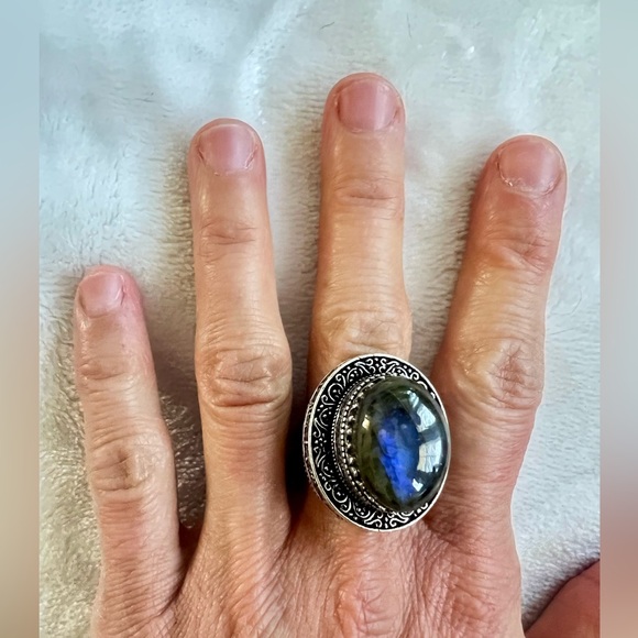 925 OMG INSANE! Blue Flash Labradorite Ornate High Profile Ring 7 - Picture 3 of 12
